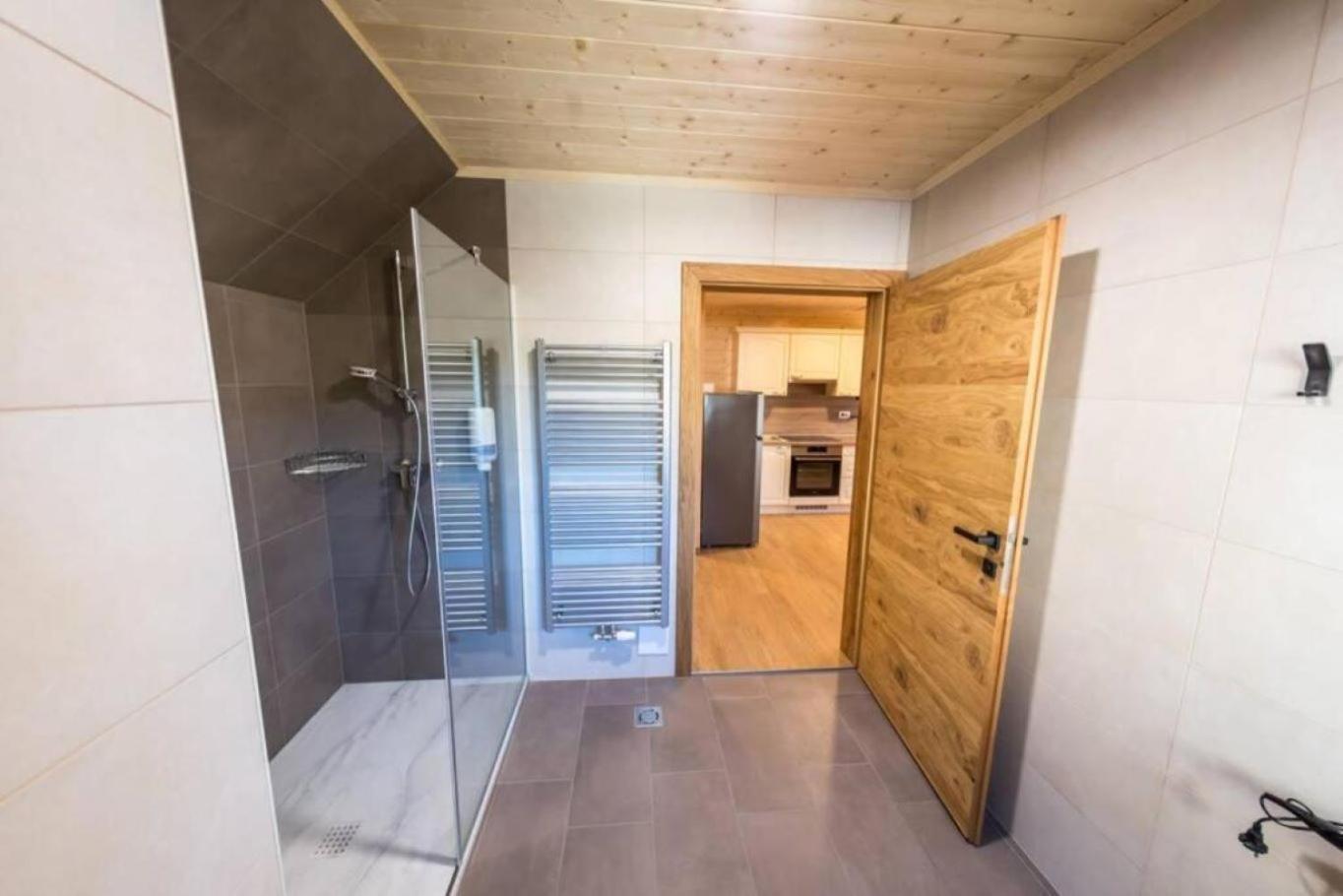Apartmaji Na Kozolcu - Smogavc Zrece Ngoại thất bức ảnh